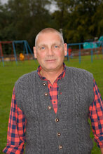 Robert Watzinger, Elektro-Fachinstallateur